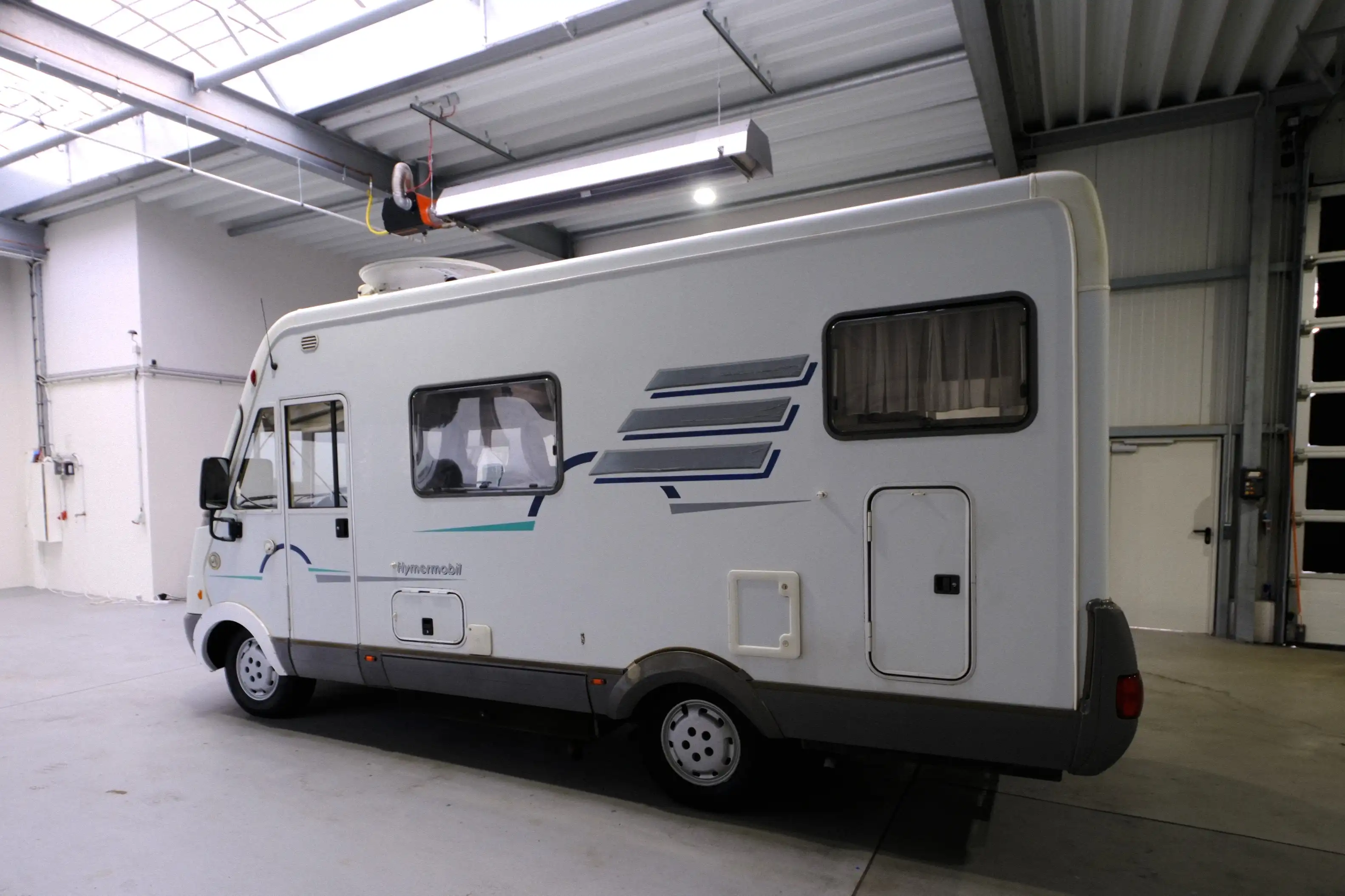 HYMER-ERIBA B 524